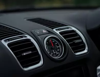 Kings Langley Car Garage Near Me | Car Service In Kings Langley