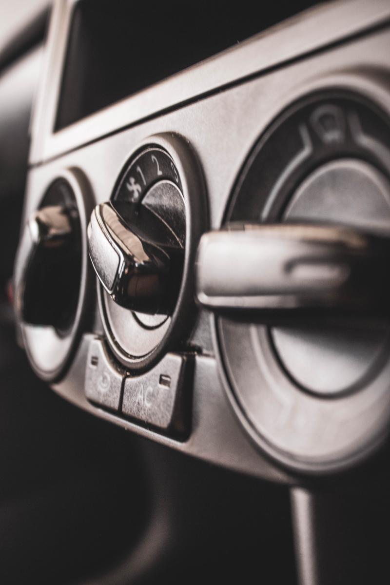 How To Tell Your Car Air Conditioner Needs Repair